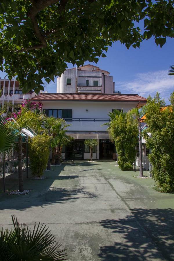 Hotel Atena Cirò Marina Dış mekan fotoğraf